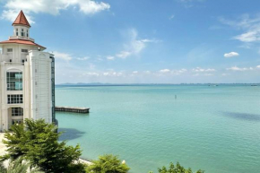 Straits Quay Elegant Suite - Infinity SeaView
